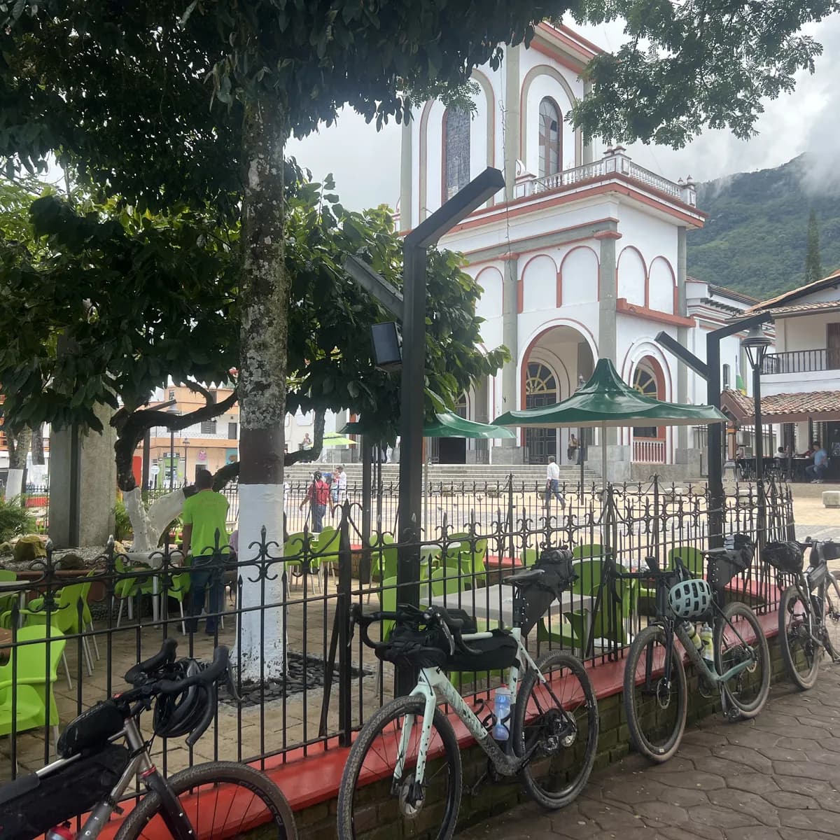 Gravel Climbing in Colombia